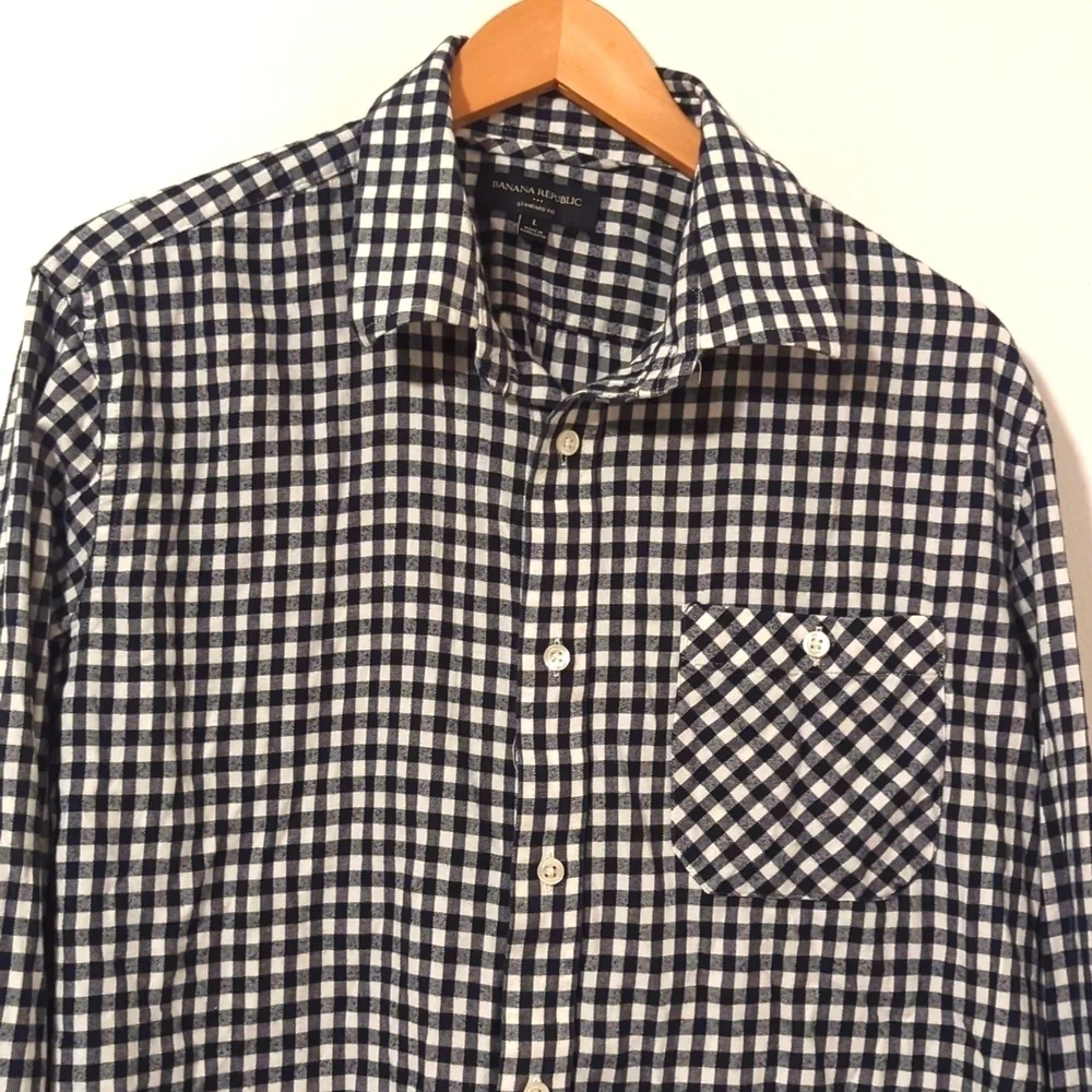 Banana Republic Soft Standard Fit Black & White Checked Plaid Flannel Large